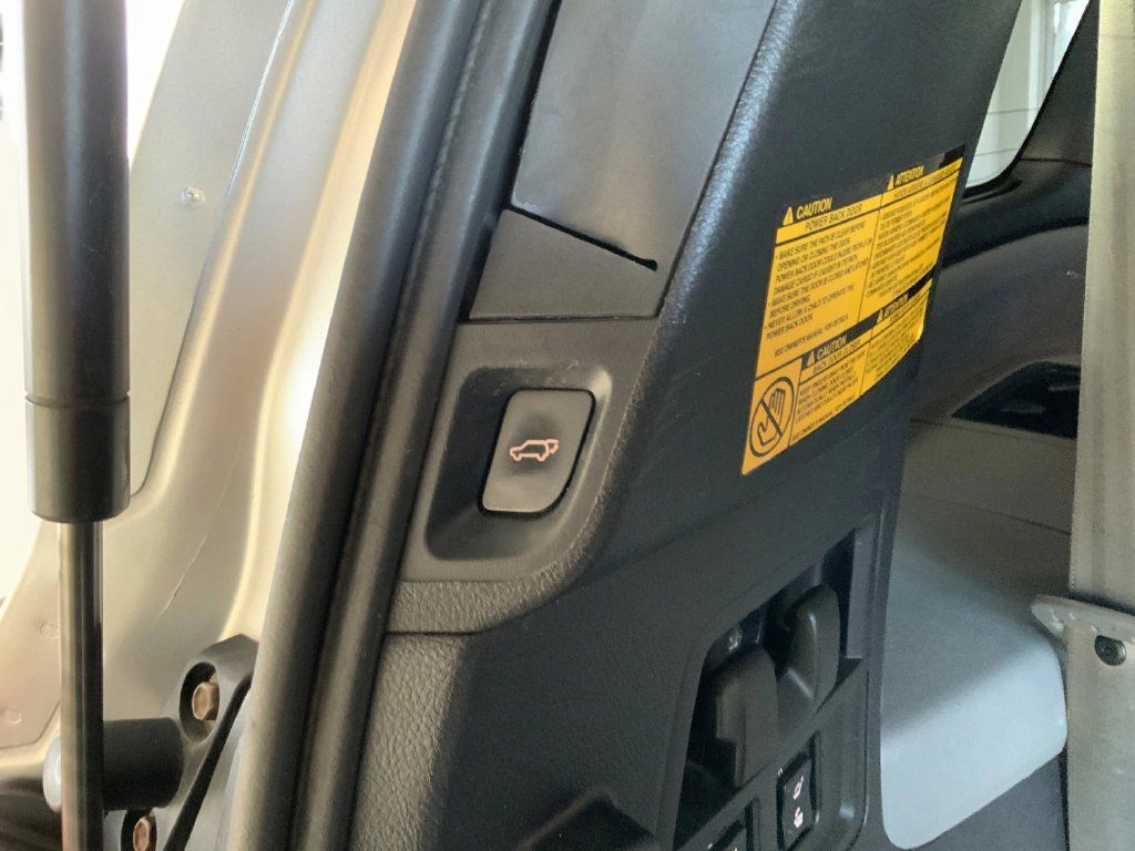 Used 2013 Toyota Sequoia Platinum AWD/4WD image 15