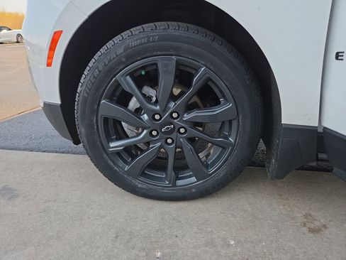 Certified 2024 Chevrolet Equinox RS w/ LPO, Floor Liner Package FWD image 30