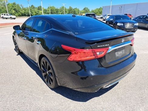 Used 2017 Nissan Maxima SR w/ Midnight Edition FWD image 8