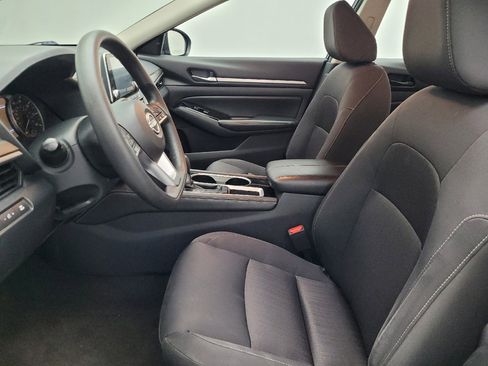 Used 2023 Nissan Altima 2.5 SV image 17