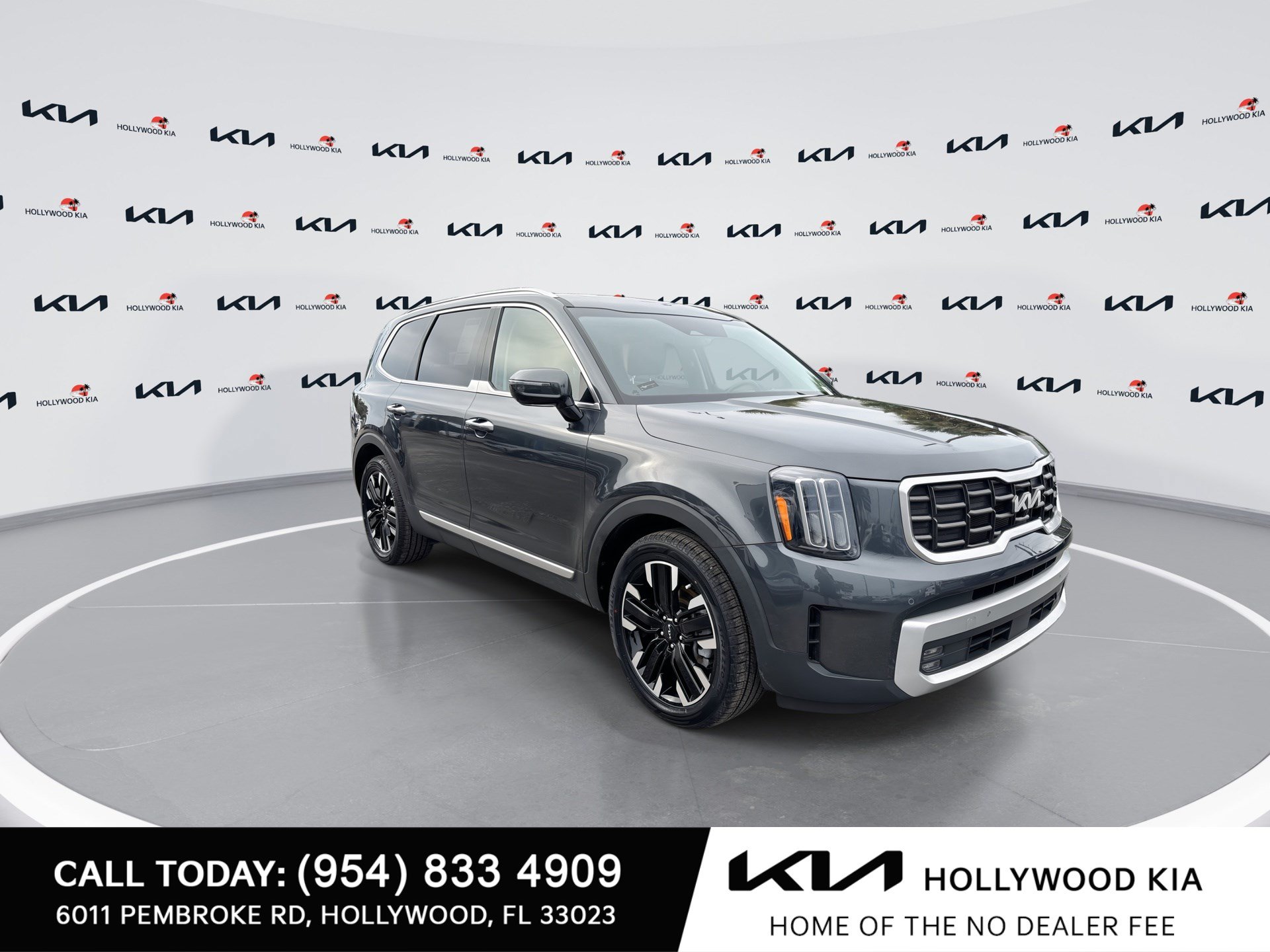 Certified 2024 Kia Telluride SX w/ Towing Package AWD/4WD image 2