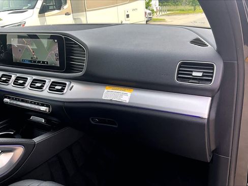 Used 2022 Mercedes-Benz GLE 350 4MATIC image 17