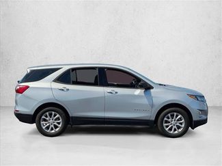 Used 2019 Chevrolet Equinox LS FWD video 4