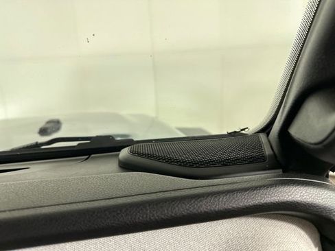 Used 2024 Jeep Wrangler Unlimited image 29