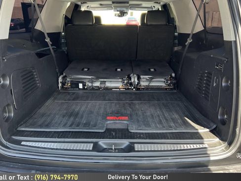 Used 2020 Chevrolet Suburban LT AWD/4WD image 14