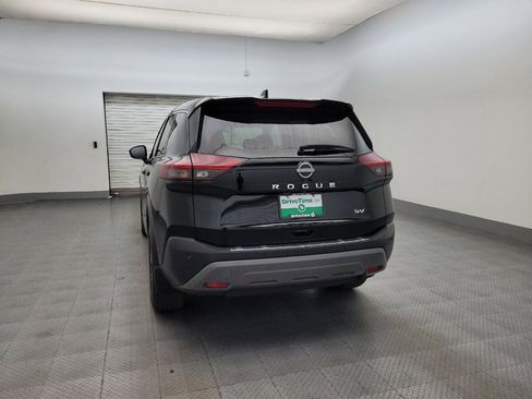 Used 2023 Nissan Rogue SV FWD image 6