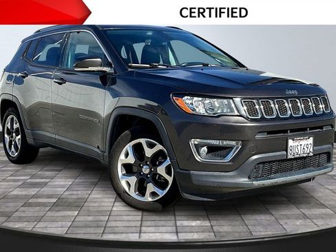 Used 2019 Jeep Compass Limited image 36