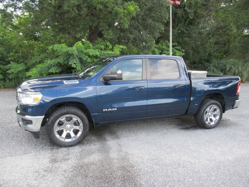 Used 2021 RAM 1500 Big Horn RWD image 5
