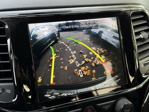 Used 2021 Jeep Grand Cherokee Limited w/ Quick Order Package 28K 80th image 4