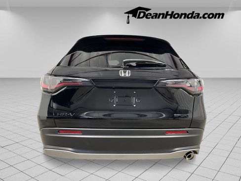 New 2026 Honda HR-V Sport image 4