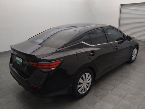 Used 2020 Nissan Sentra S w/ Lighting Package FWD image 9