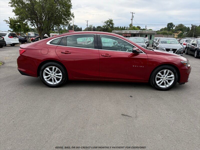 Used 2017 Chevrolet Malibu LT FWD image 7