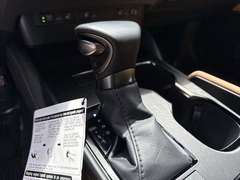 Certified 2025 Lexus ES 350 w/ Premium Package FWD image 20