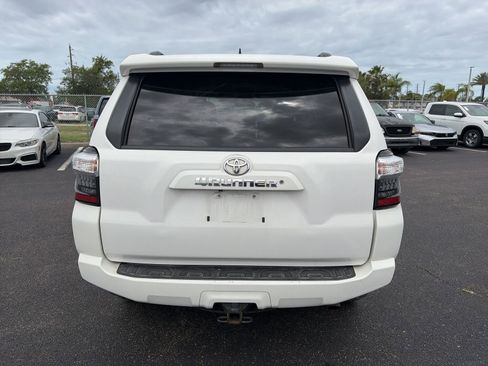 Used 2019 Toyota 4Runner SR5 RWD image 6