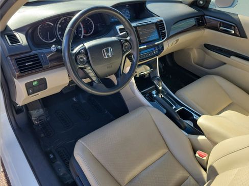 Used 2016 Honda Accord EX-L image 23