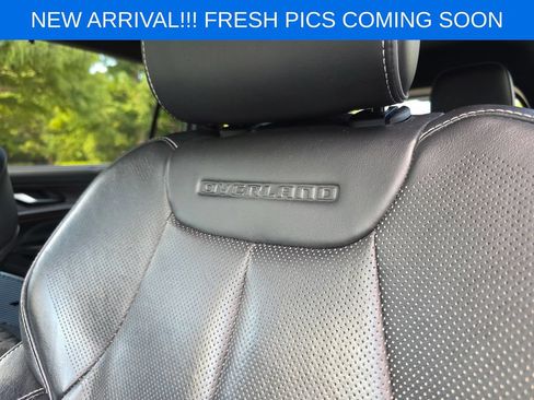 Used 2021 Jeep Grand Cherokee L Overland w/ Luxury Tech Group IV AWD/4WD image 10