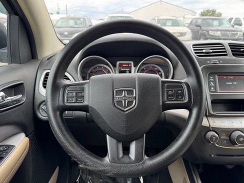 Used 2017 Dodge Journey SXT w/ Comfort/Convenience Group FWD image 27