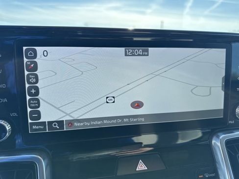 Used 2023 Kia Sorento SX image 26