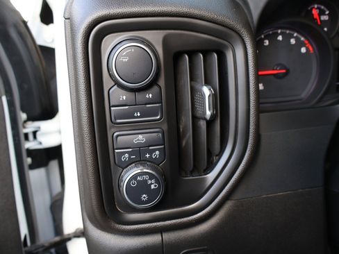 Used 2023 Chevrolet Silverado 2500 W/T w/ WT Fleet Convenience Package AWD/4WD image 23