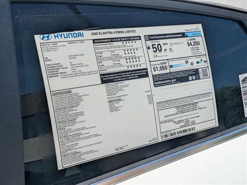 New 2025 Hyundai Elantra Limited FWD image 25