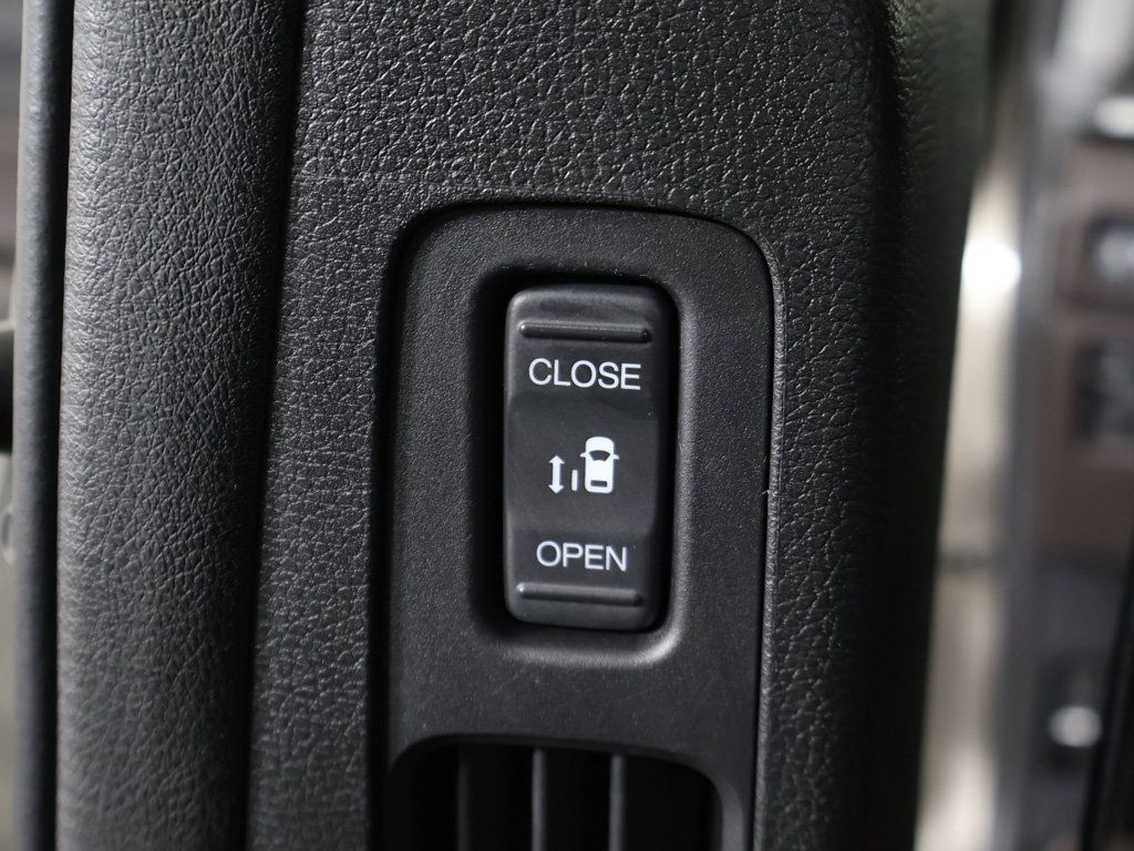 Used 2021 Honda Odyssey EX-L image 55