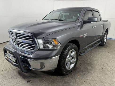 Used 2017 RAM 1500 Big Horn AWD/4WD image 4