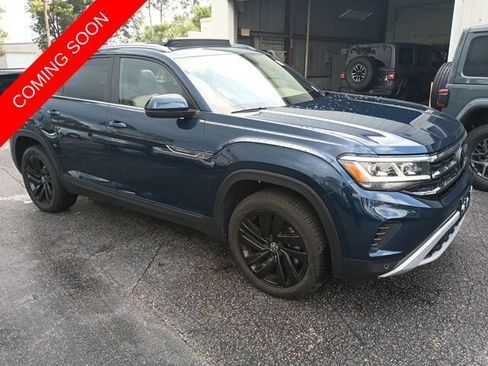 Used 2023 Volkswagen Atlas Cross Sport SE AWD/4WD image 12