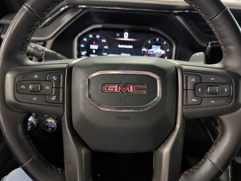 Used 2024 GMC Sierra 1500 AT4 AWD/4WD image 9