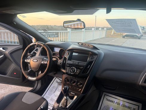 Used 2014 Ford Focus ST image 26