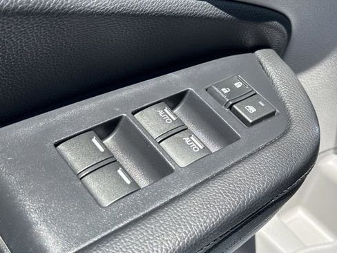 Used 2021 Honda Pilot Touring image 27
