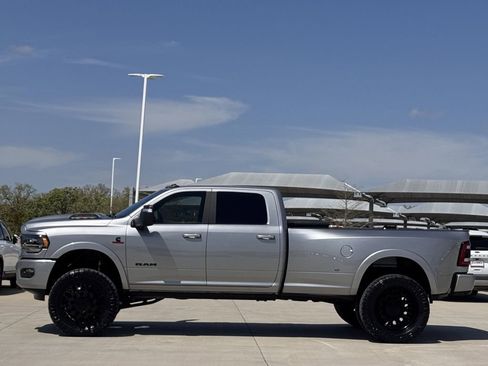 Used 2024 RAM 3500 Limited w/ Night Edition AWD/4WD image 3