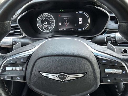 Used 2025 Genesis G70 2.5T AWD/4WD image 21