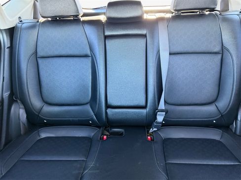 Used 2021 Kia Seltos EX image 16