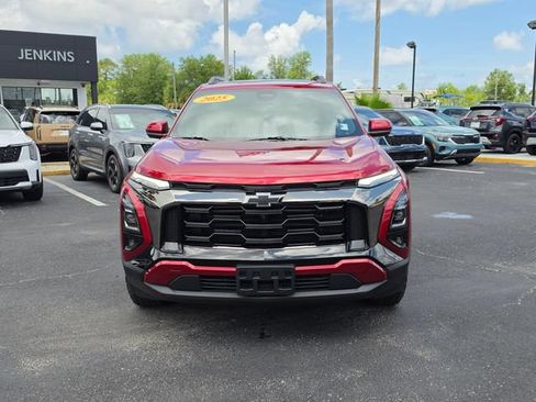 Used 2025 Chevrolet Equinox ACTIV w/ Safety and Technology Package AWD/4WD image 17