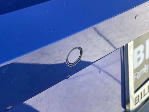 Used 2022 Volkswagen Golf R image 9