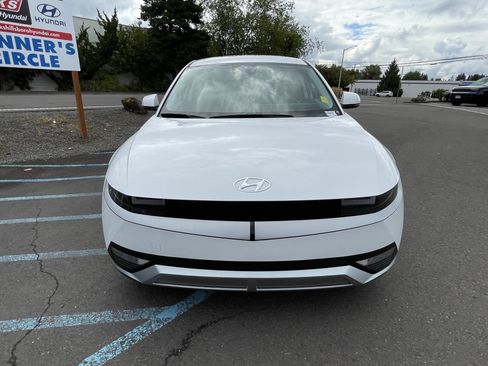 Certified 2024 Hyundai Ioniq 5 SE AWD/4WD image 8