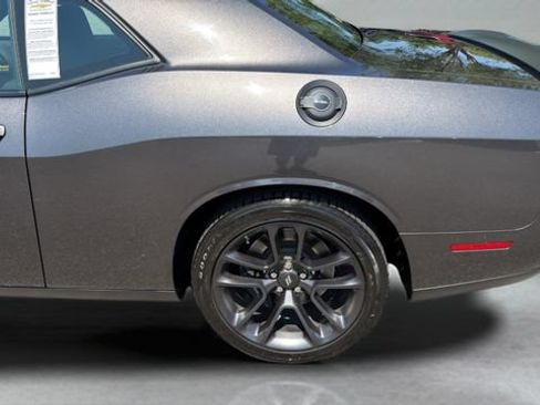 Used 2021 Dodge Challenger R/T Scat Pack RWD image 39