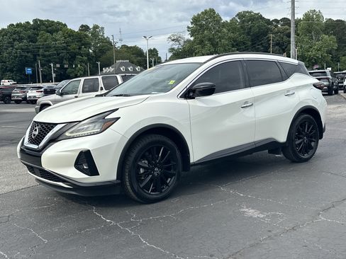 Used 2023 Nissan Murano SV w/ SV Midnight Edition Package FWD image 4