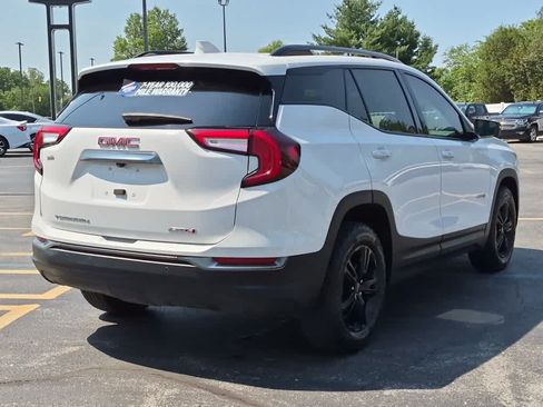 Used 2024 GMC Terrain AT4 w/ Tech Package AWD/4WD image 3