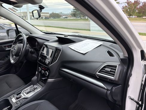 Used 2019 Subaru Forester Premium image 50