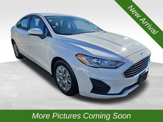 Used 2020 Ford Fusion S video 1