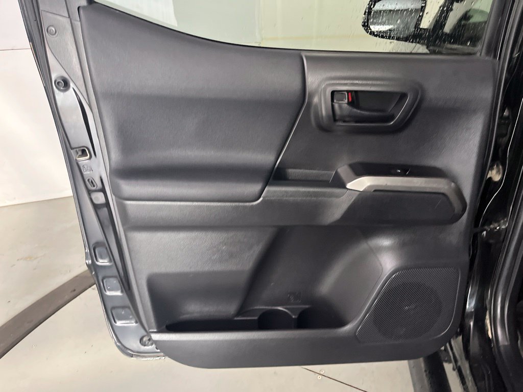 Used 2022 Toyota Tacoma SR5 w/ Trail Edition AWD/4WD image 27
