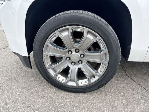 Used 2017 GMC Yukon Denali w/ Open Road Package image 10