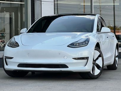 Used 2019 Tesla Model 3 Standard Range Plus