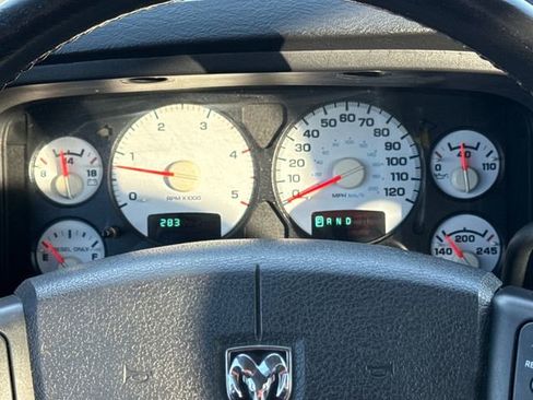 Used 2005 Dodge Ram 2500 Truck SLT w/ Quad Cab Big Horn Value Group image 17