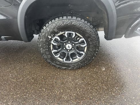 Certified 2024 Chevrolet Silverado 1500 ZR2 w/ Technology Package image 5