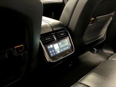 Used 2022 Rivian R1T Adventure image 28