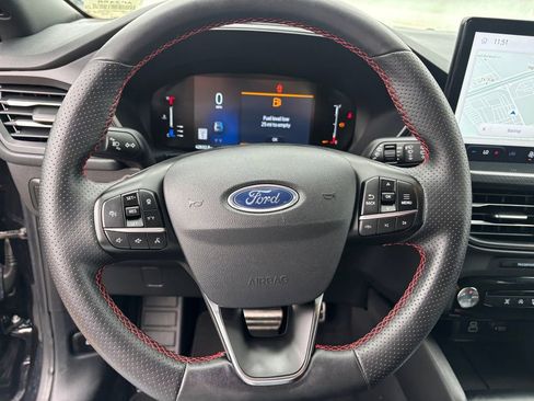 Used 2024 Ford Escape ST-Line w/ Tech Pack #1 FWD image 13