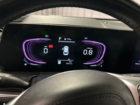 Used 2025 Kia Telluride S FWD image 14