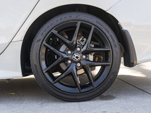 Certified 2023 Honda Civic Sport image 15